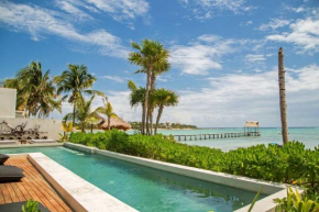 Ocean Front 2 BR Apt- Private Pool & WIFI